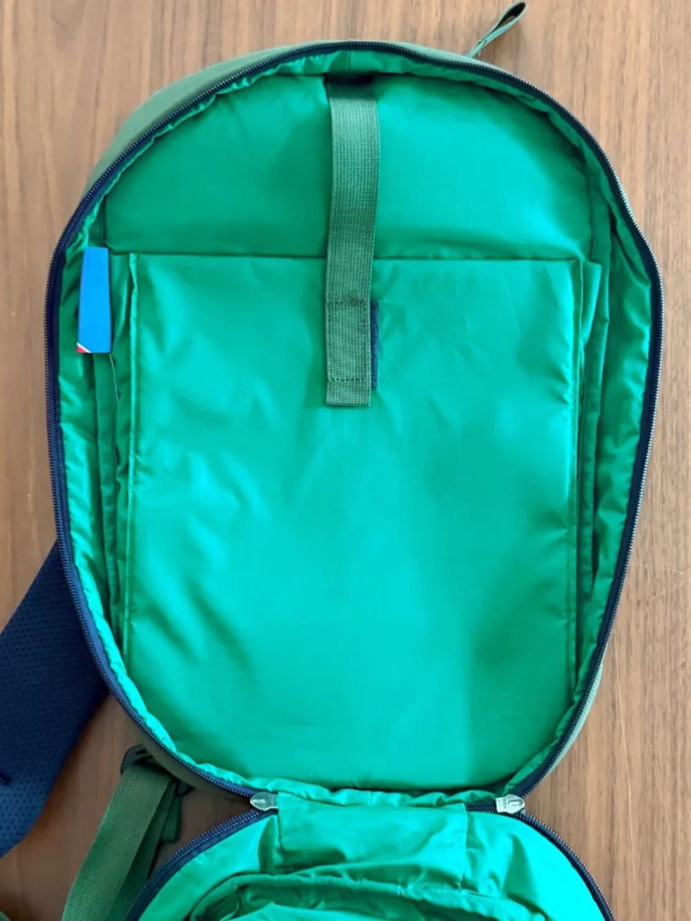 Unisex Cotopaxi Chasqui 13L Sling Pack Crossbody Backpack GUC Green Multi